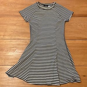 Urban outfitters BDG Jackie Flare Tee dress black and white striped, size S